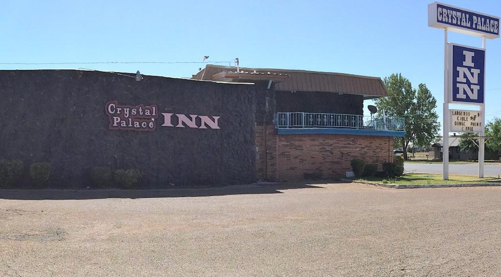 Crystal Palace Inn Brownfield Dış mekan fotoğraf